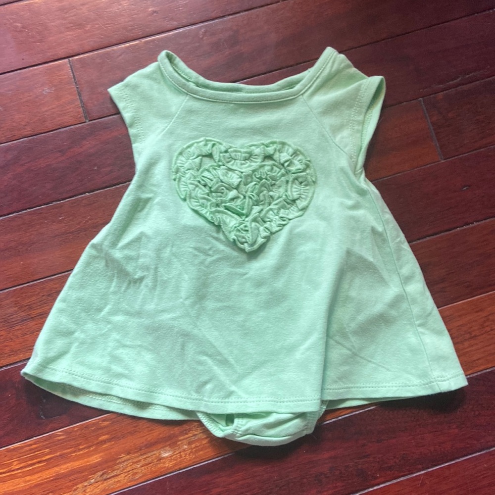 Faded Glory two piece green dress size 0-3 months